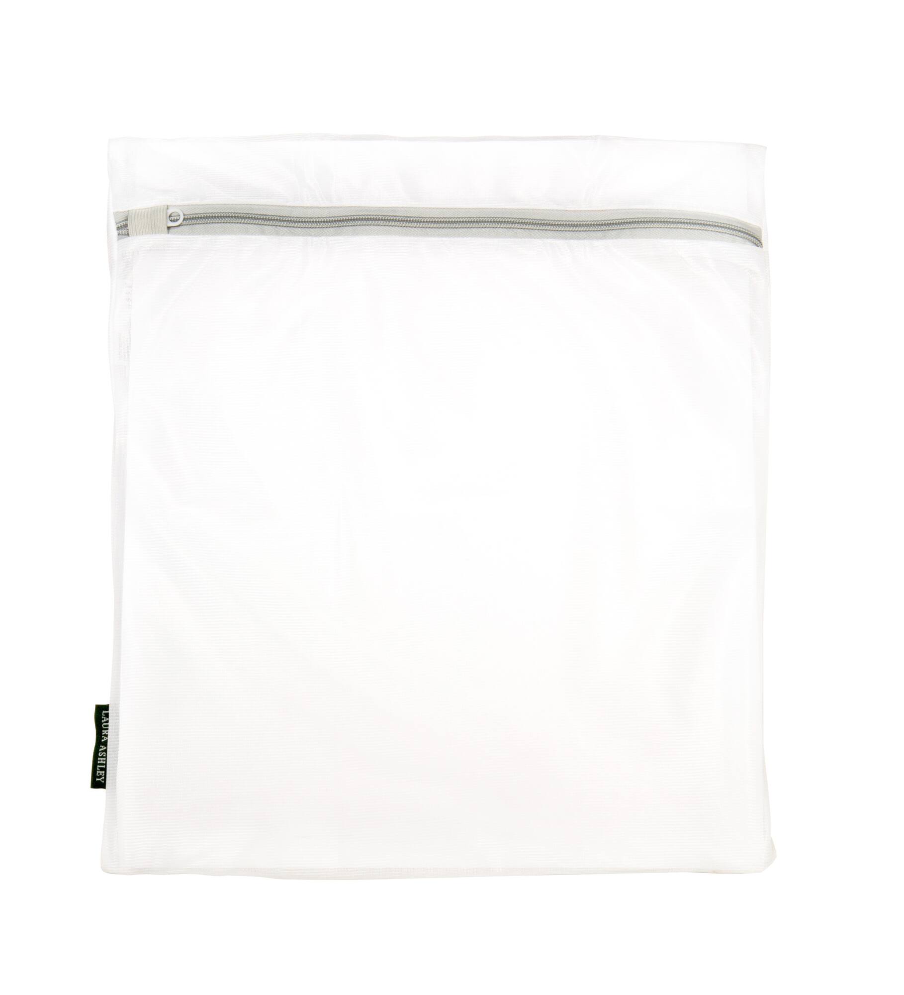 Laura Ashley Large Mesh Wash Bag